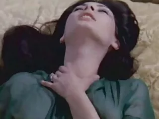 Érett kurva Scarlet punci nyalas porno Mika élvezi