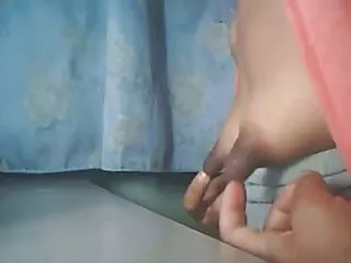 Ladyboy Kitty ingyen ponró Handjob n Bareback